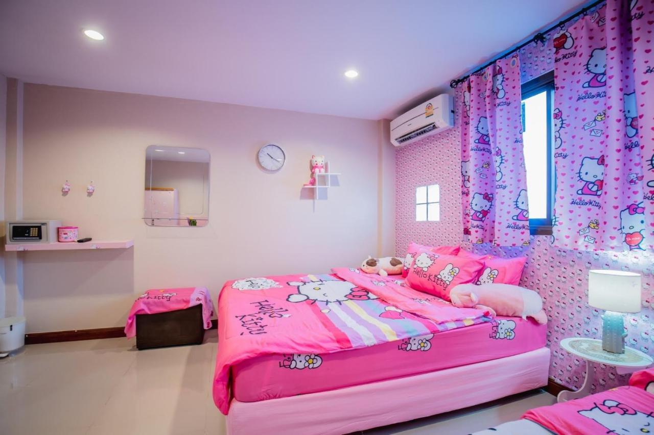 Menulis Coolly House Patong Bed & Breakfast エクステリア 写真