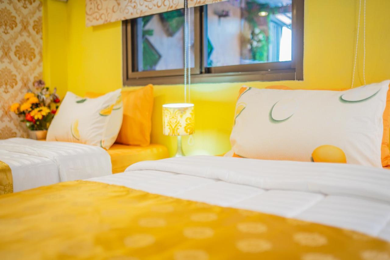 Menulis Coolly House Patong Bed & Breakfast エクステリア 写真